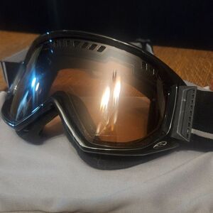 Smith Ski Goggles Amber Lense with stay put band throwback Adult